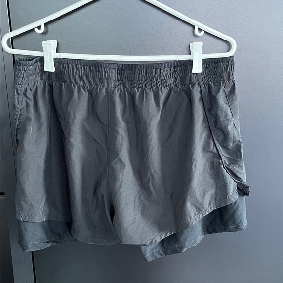 Nike Dri-FIT 2-in-1 Running Shorts – Size XL (Fits M) - Picture 2 of 4